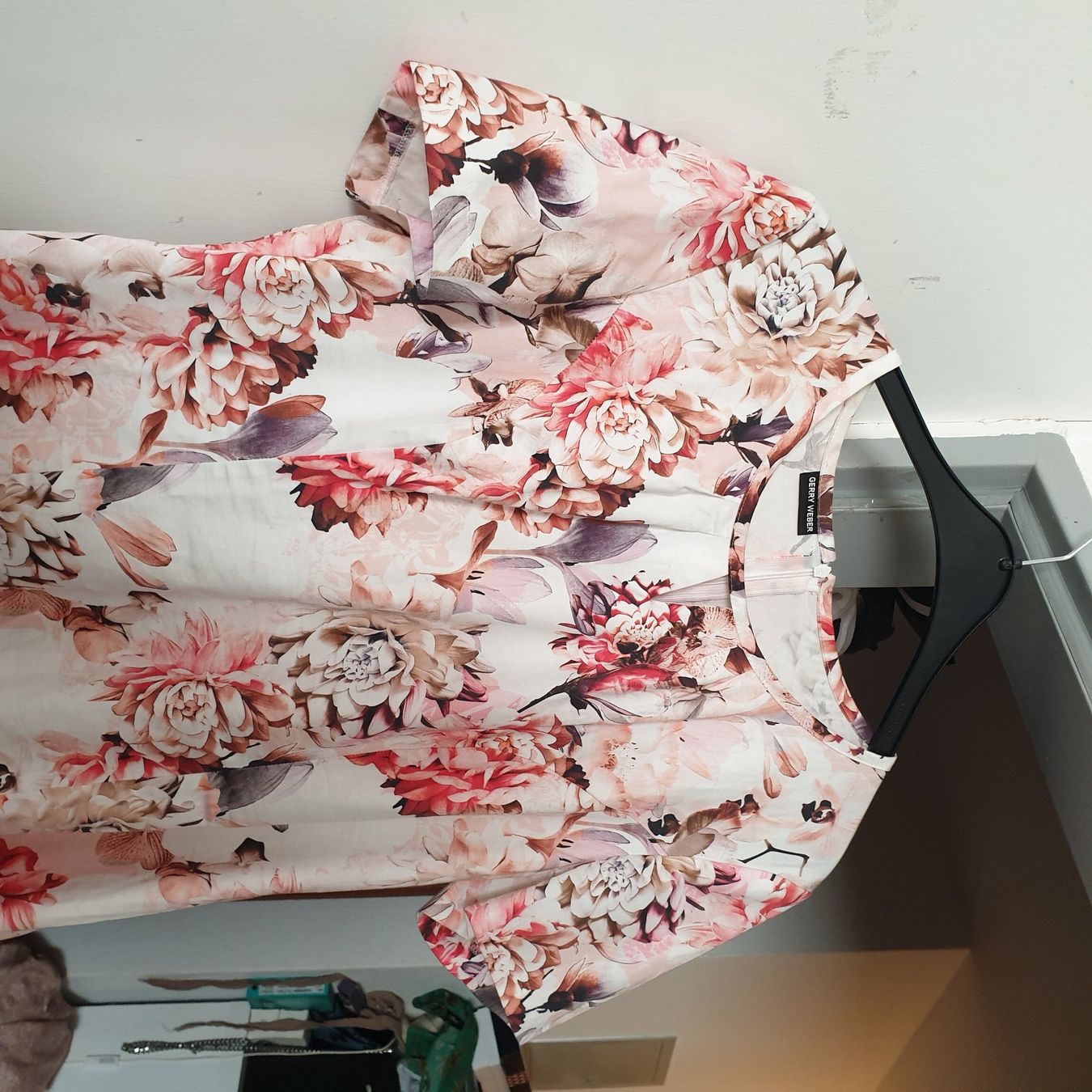 Gerry Weber Vestiti: Gerry Weber Schönes Kleid Gr. 42 – Usato da Frenkendorf venduto da Moon111 2