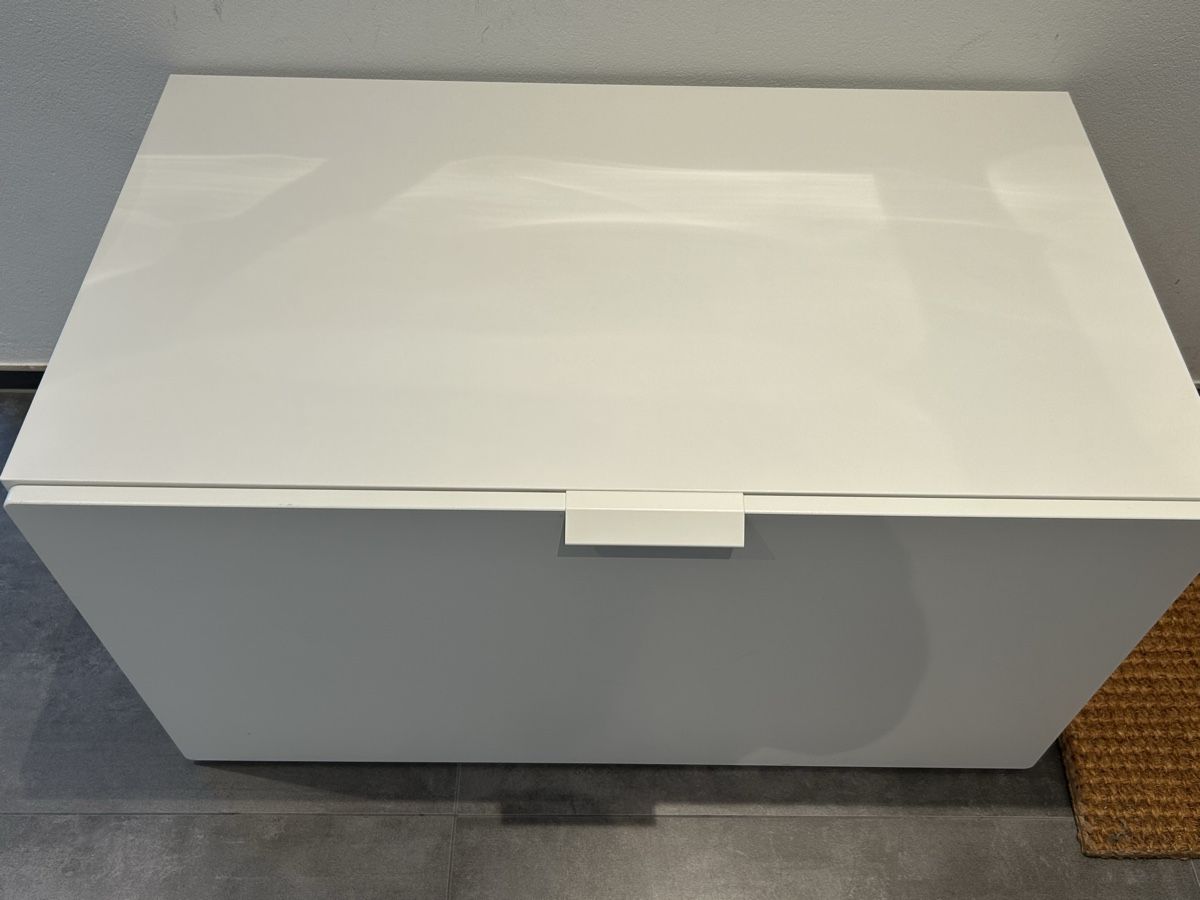 Panchine: Bank mit Kasten Smastad – Usato da Nänikon venduto da Evan12_9032 1