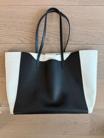 Furla Tasche schwarz-weiss Leder wenig gebraucht