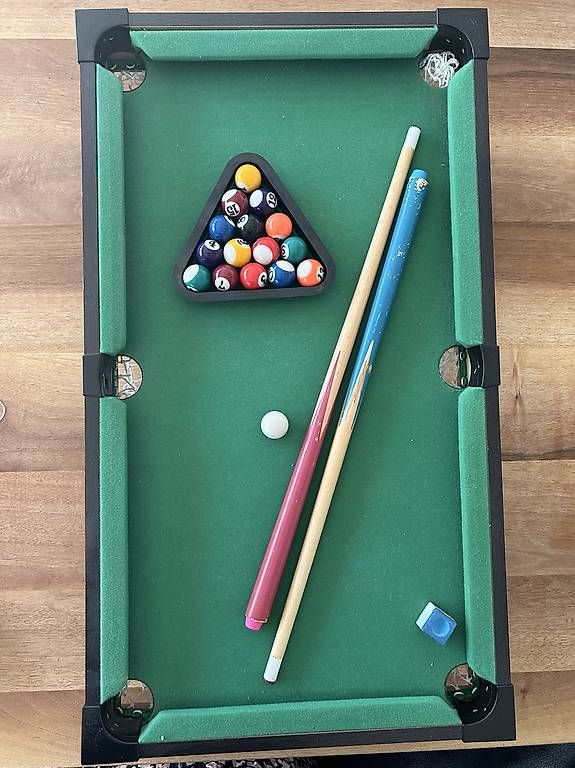 Billiardtische: Tisch-Billard – Gebraucht aus Romanshorn von Famschra