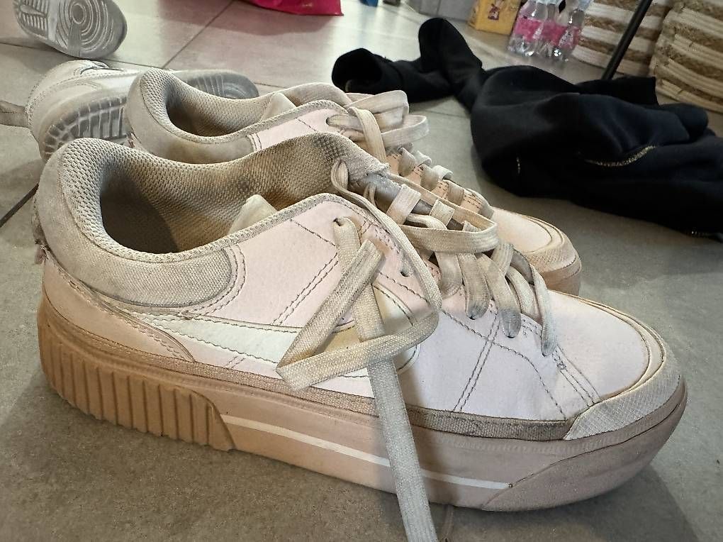 Scarpe da donna: PUMA e NIKE Scarpe numero 37 – Usato da Sementina venduto da Erica_leo 4