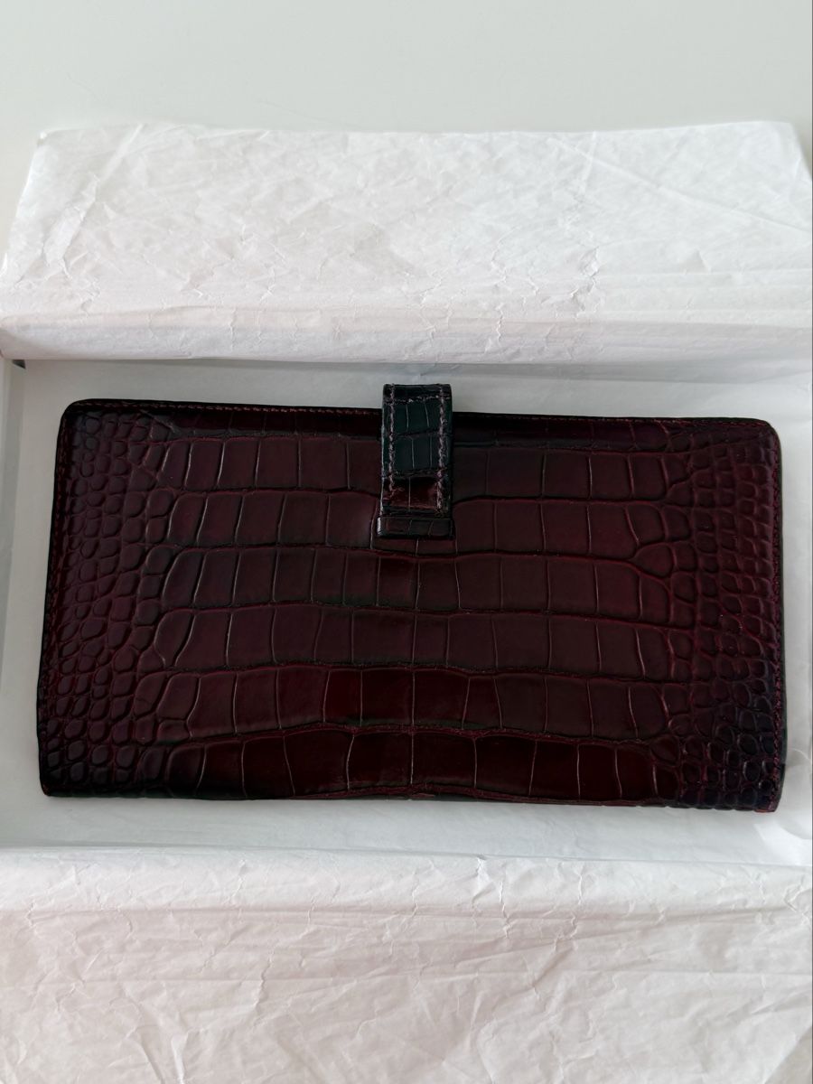 Hermès Portafogli: Hermès béarn Soufflet   Rouger  Alligator – Usato da Schaffhausen venduto da Sotherbyss 8