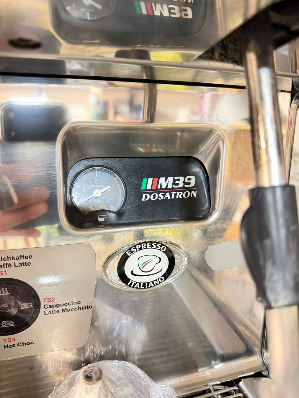 Cimbali Macchine per caffè & Macchine per espresso: LA CIMBALI M39 DOSTARON Kaffemaschine – Usato da Zürich venduto da 5183840711 3