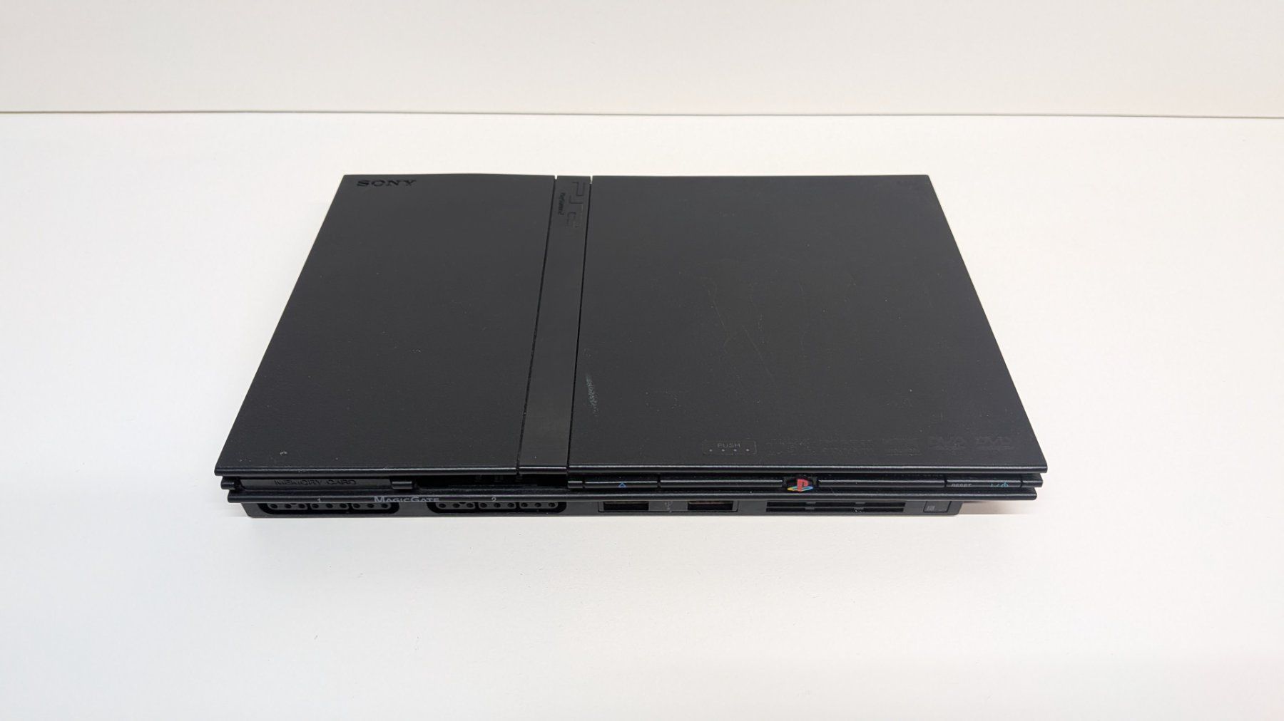 Sony Consoles: PlayStation 2 Slim DEFEKT – Défectueux à Menziken par mame18