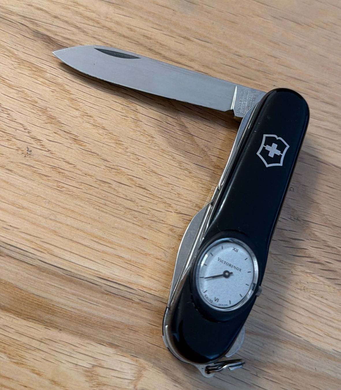 Victorinox Taschenmesser: VICTORINOX TIMEKEEPER TASCHENMESSER – Gebraucht aus Zürich von Frei-Occasionen 5