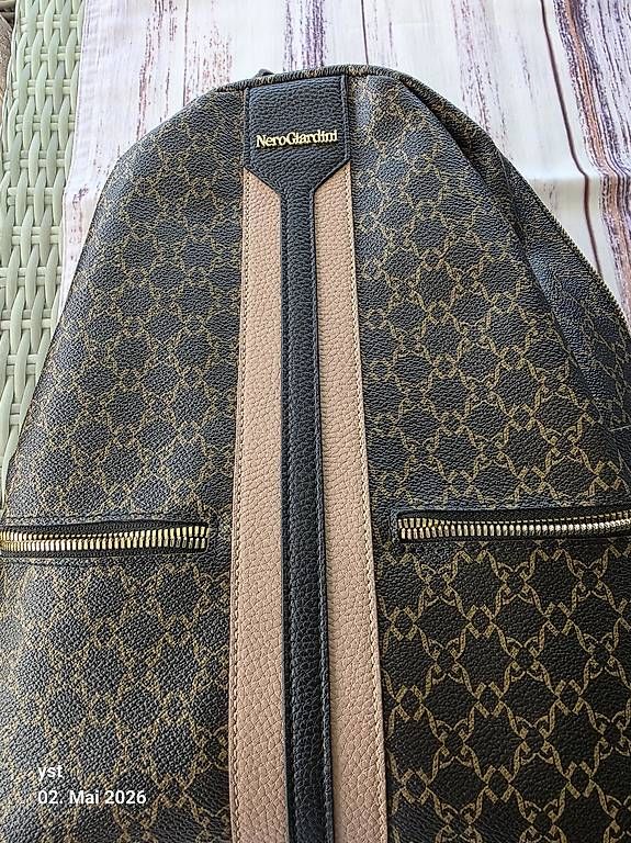 Zaini: Rucksack von Nero Giardini – Usato da Kloten venduto da funkgabel 1