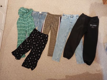 Lot de 6 pantalons taille 156/164