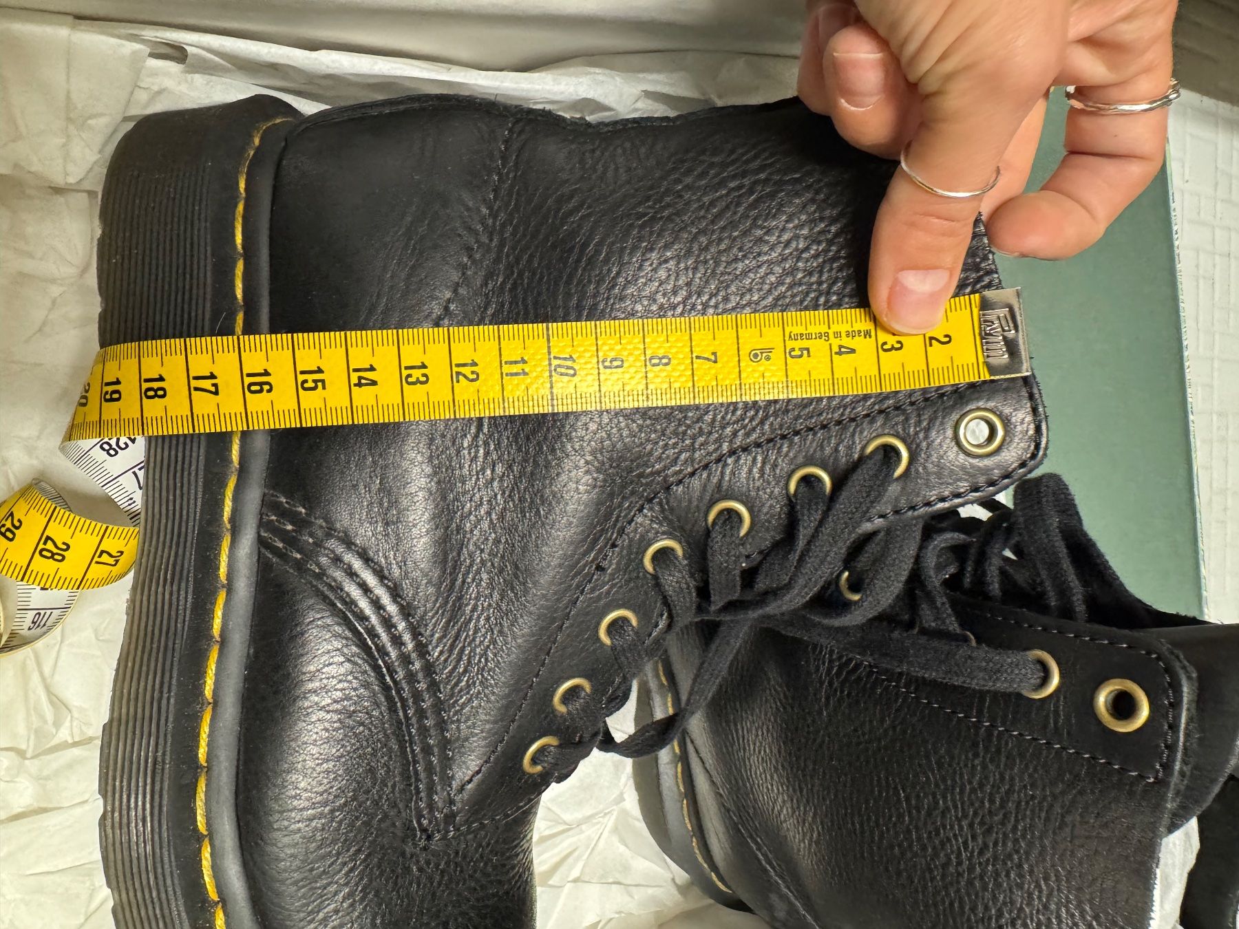 Dr. Martens Scarpe da donna: Dr Martens 1460 pascal black ambassador boots size 37 – Usato da Zürich venduto da gva_r9gs 8
