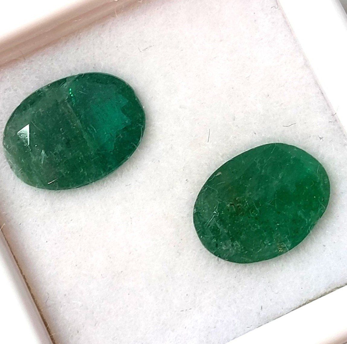 Pietre preziose: 2x émeraudes 3.99 ct - Valeur 280.- Fr – Nuovo (secondo la descrizione) da Grimisuat venduto da Valgem 1