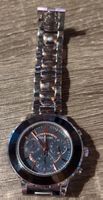 Montre femme Swarovski. Swiss Made. Pile à changer