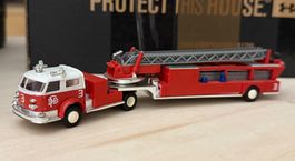 Camion pompiers US Busch 1/87