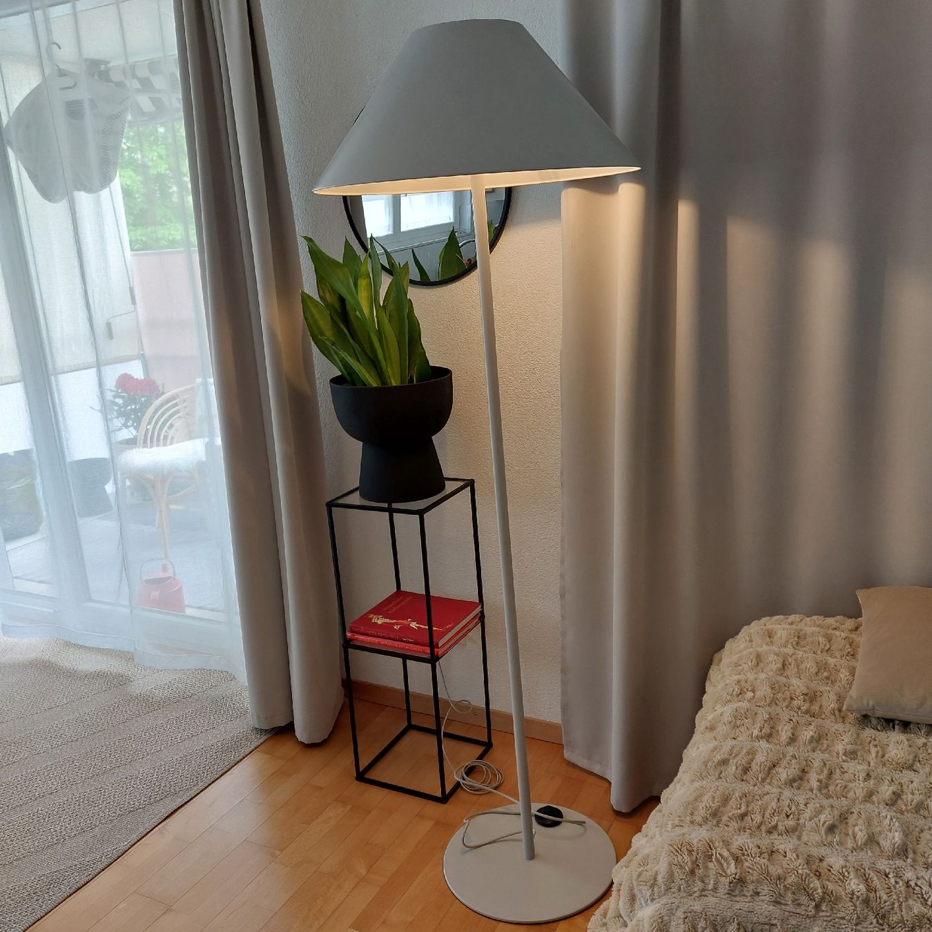 Pfister Lampade: Stehlampe Lavin von Möbel Pfister – Nuovo (secondo la descrizione) da St. Gallen venduto da ostschweiz123 5