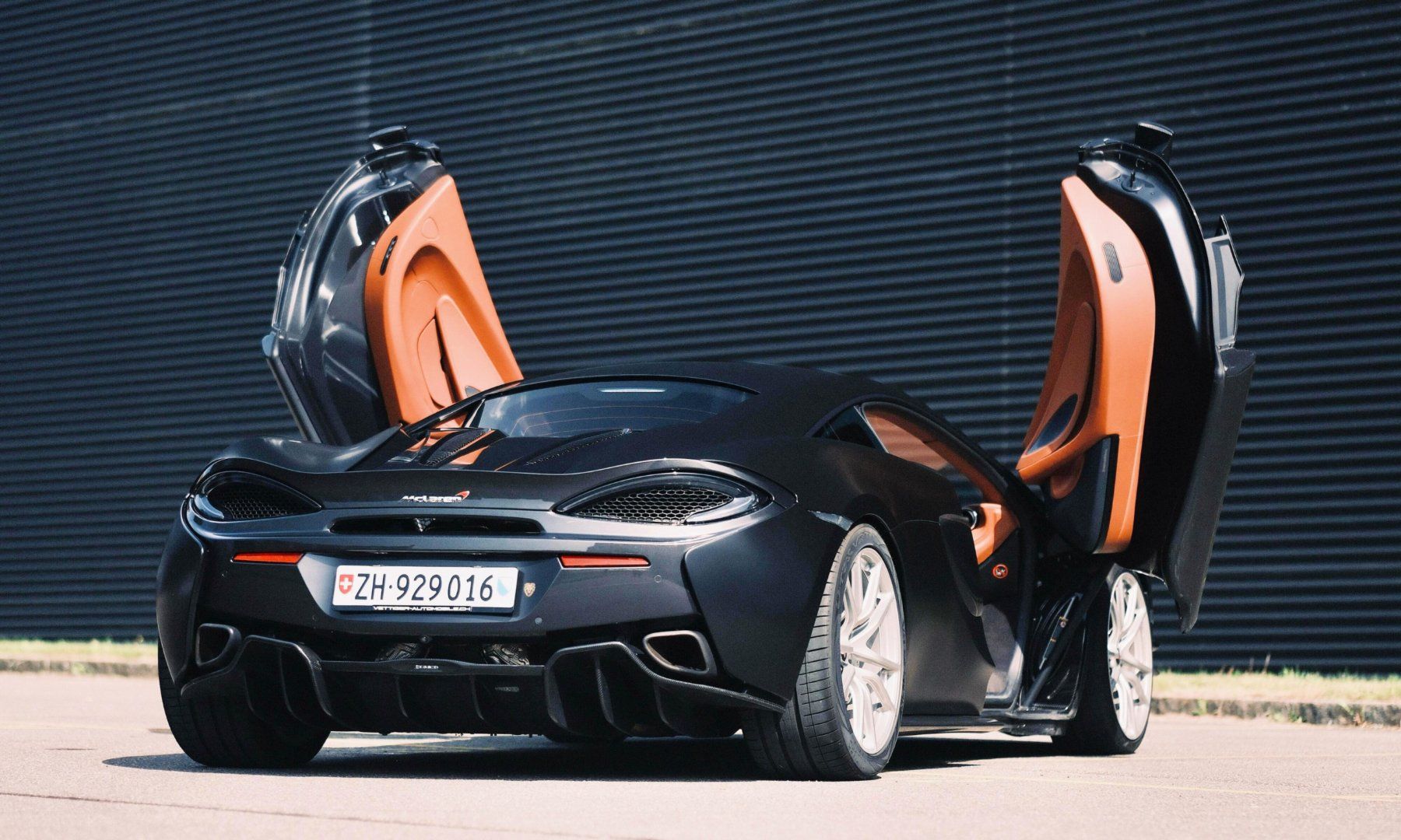 Mclaren Automobili: McLAREN 570S Coupé 3.8 V8 SSG – Usato da Wetzikon ZH venduto da SLCMotorbike 3