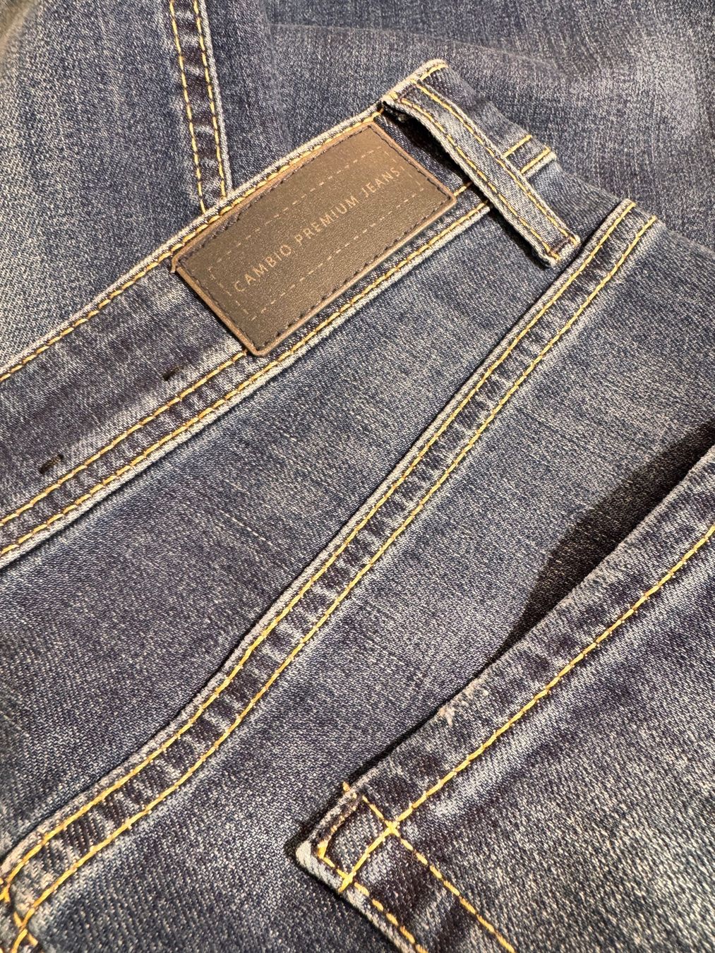 Cambio Jeans: Jeans von CAMBIO – Usato da Zürich venduto da gregart 2