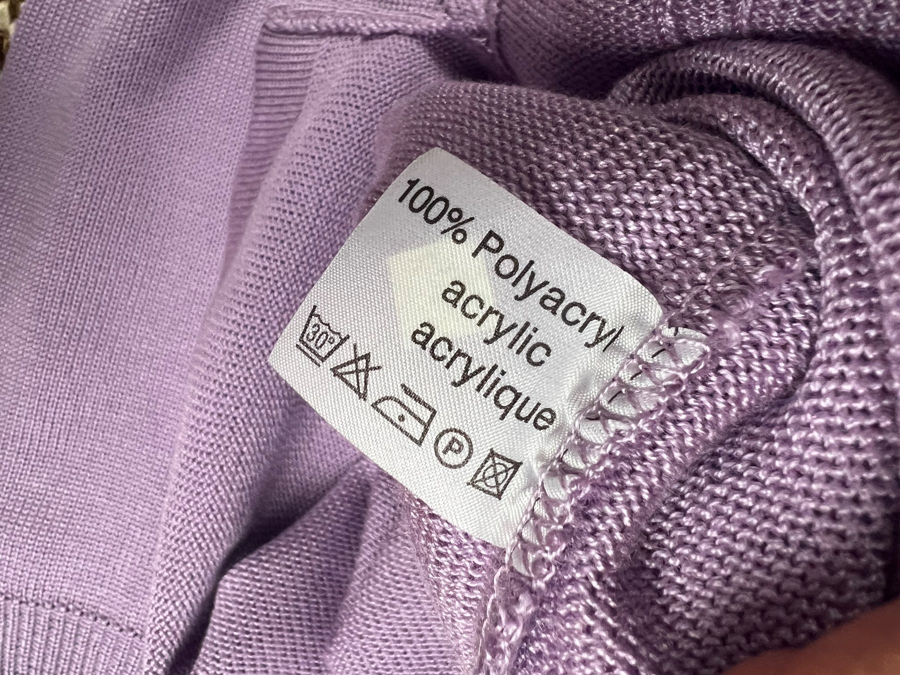 Maglioni & Felpe: NEW Pullover Lilac VINTAGE Sweater – Usato da Schaffhausen venduto da vandemonian 4