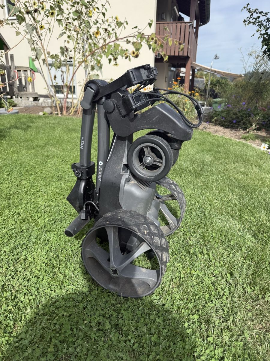 Motocaddy Trolleys: Elektro Golftrolley Motocaddy M7 gps – Gebraucht aus Adligenswil von Jerk1 1