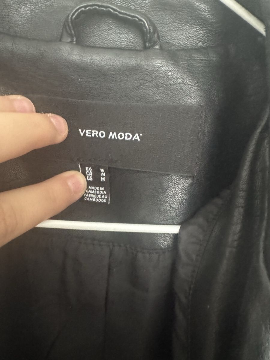 Vero Moda Giacche: Coole Vero Moda Lederjacke, Grösse M, Schwarz, Top! – Usato da Derendingen venduto da tin_26jy 1