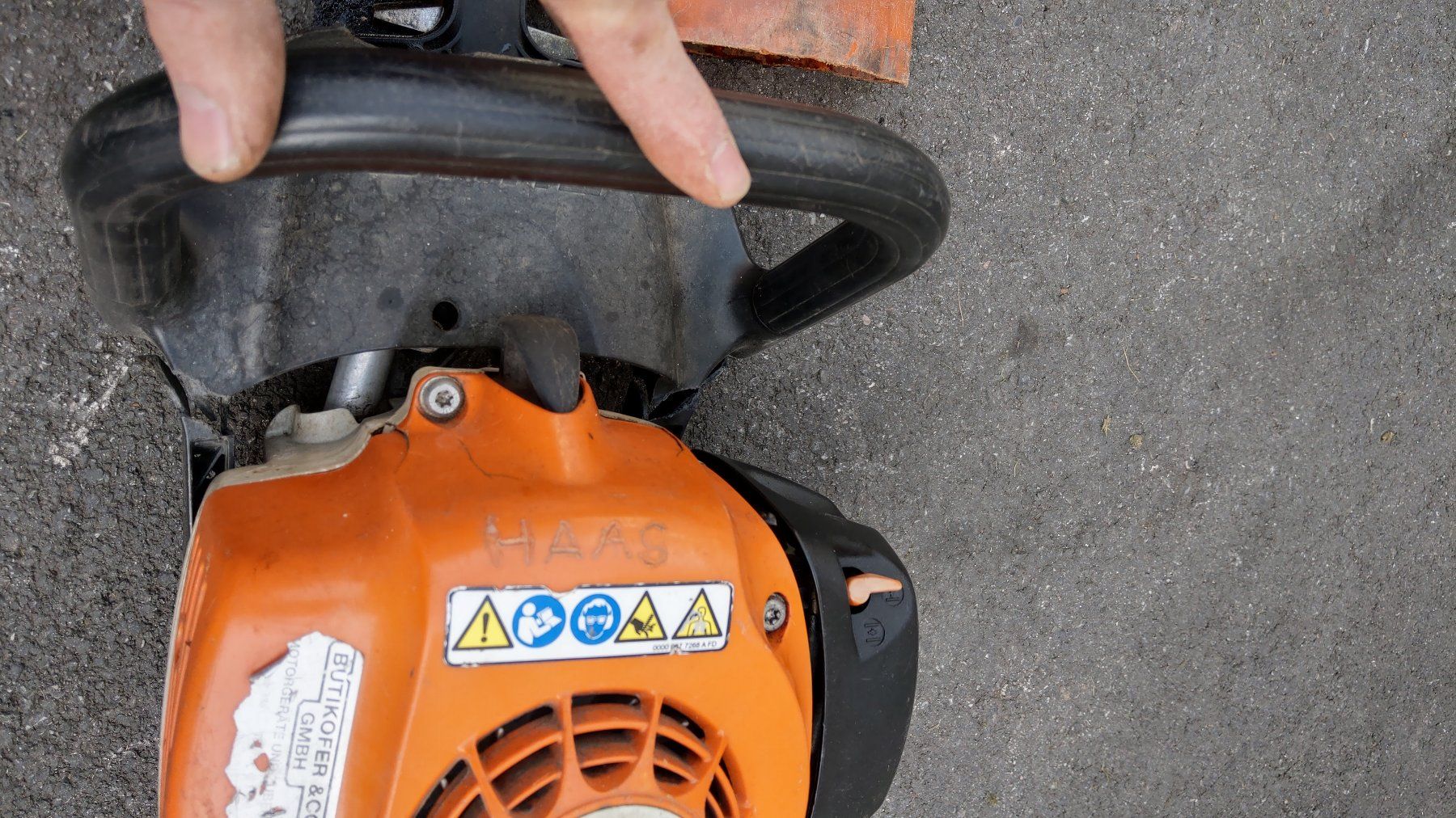 Stihl Tutti gli attrezzi: Heckenschere Stihl HS 82 R – Difettoso da Bern venduto da ksliqbe 4