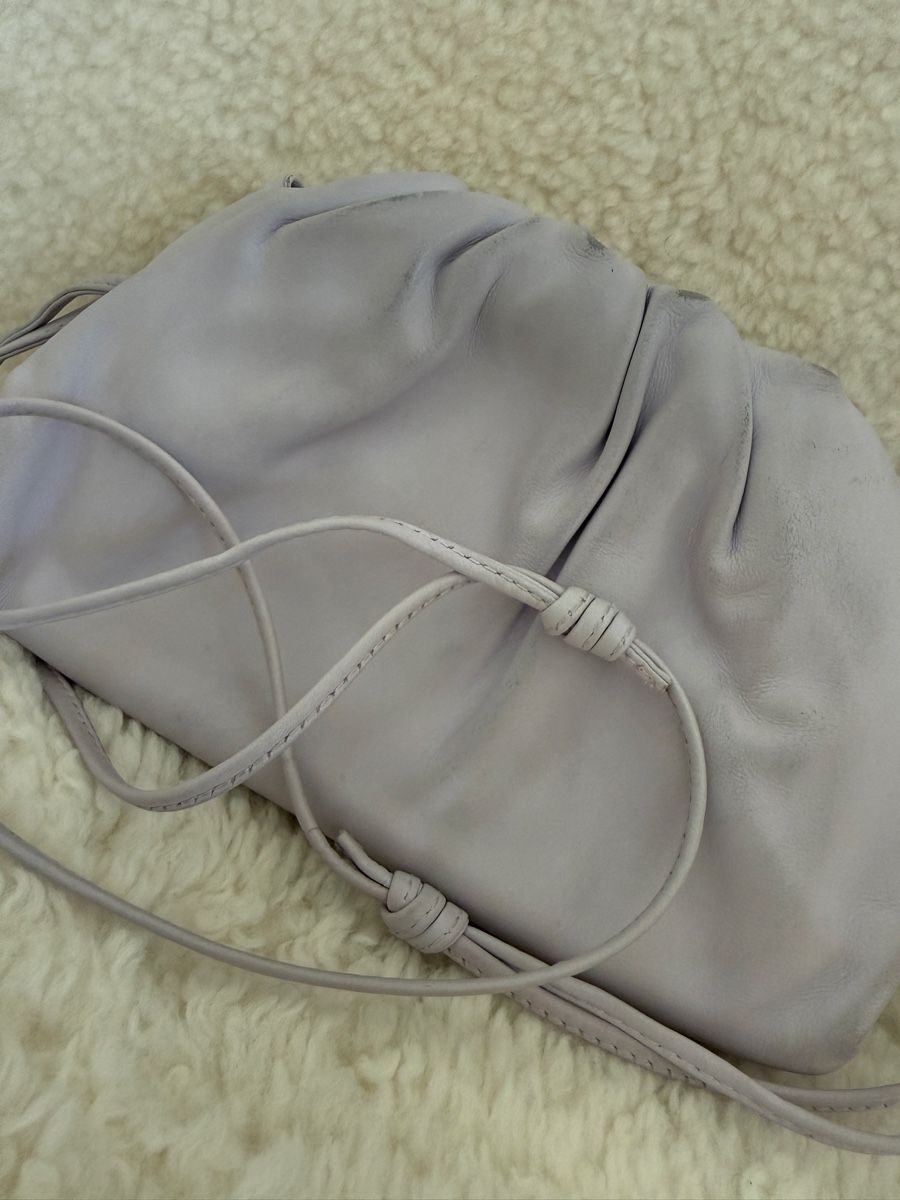 Bottega Veneta Borse da donna: Bottega Veneta Mini Pouch lila – Usato da Zürich venduto da Natwyzh