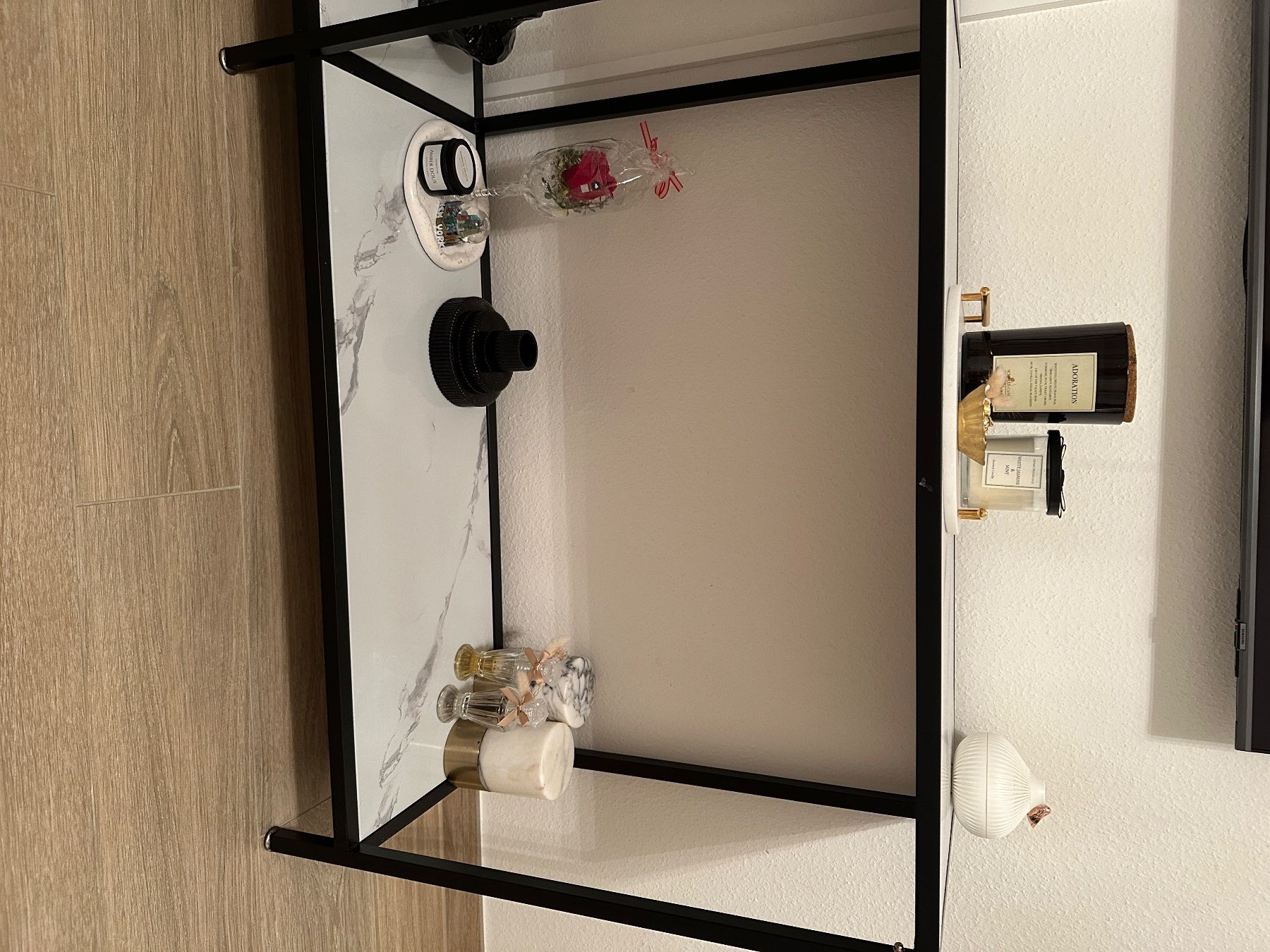 Cassettiere: Konsolentisch , Schwarz mit Marmoroptik weiss, 180cm – Usato da Basel venduto da zek_f5dp 5