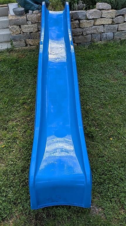 Scivoli: Rutschbahn mit Wellen. – Usato da Triboltingen venduto da Nearcom 1