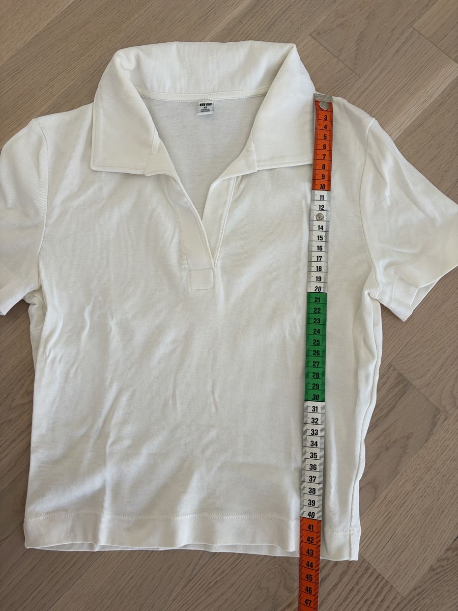Magliette Polo: Uniqlo Polo cropped – Usato da Au ZH venduto da eac_gm25 1