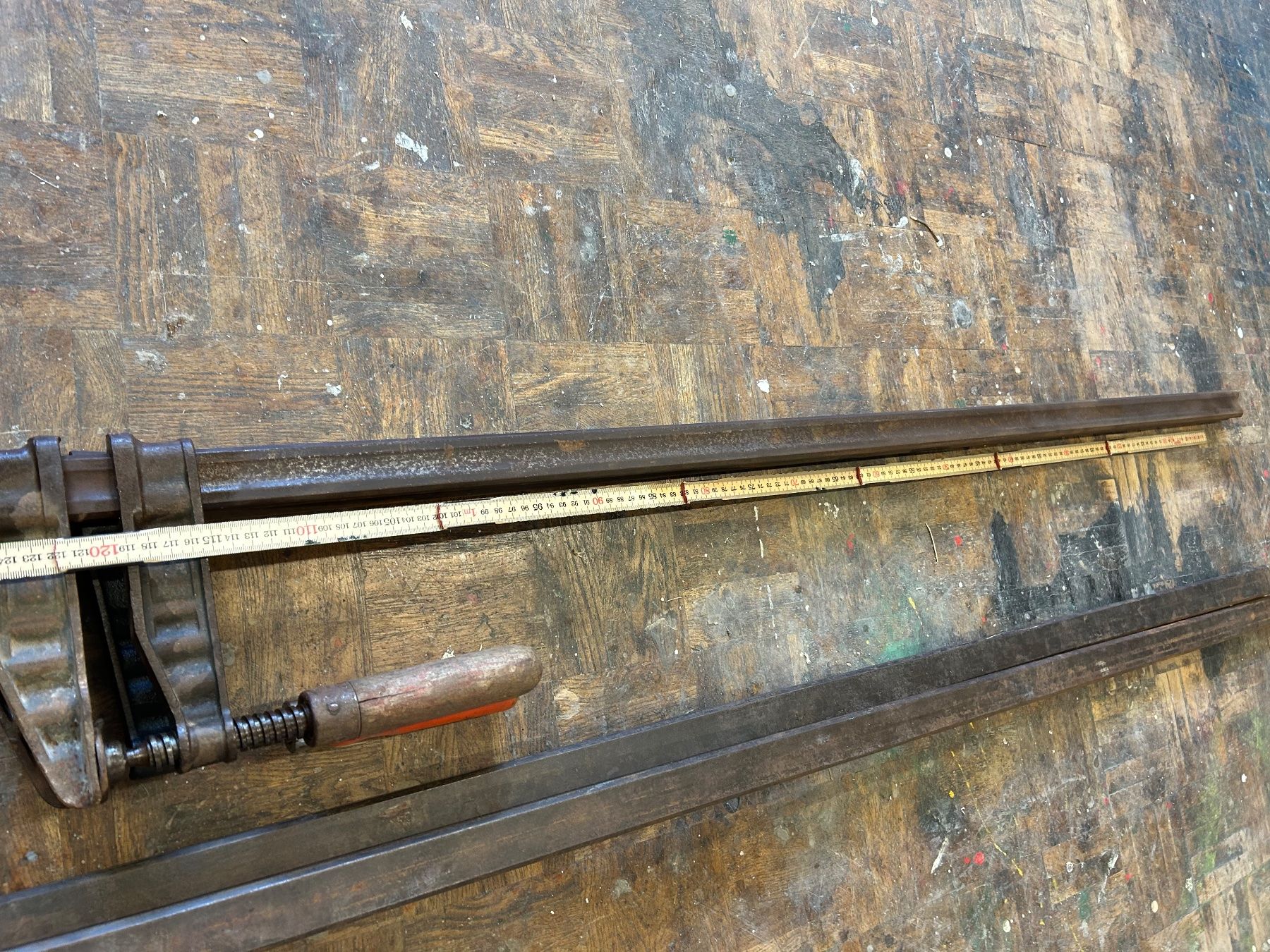 Tutti gli attrezzi: 4x SCHRAUBZWINGE BESSEY – Usato da Bottmingen venduto da Surubi 4