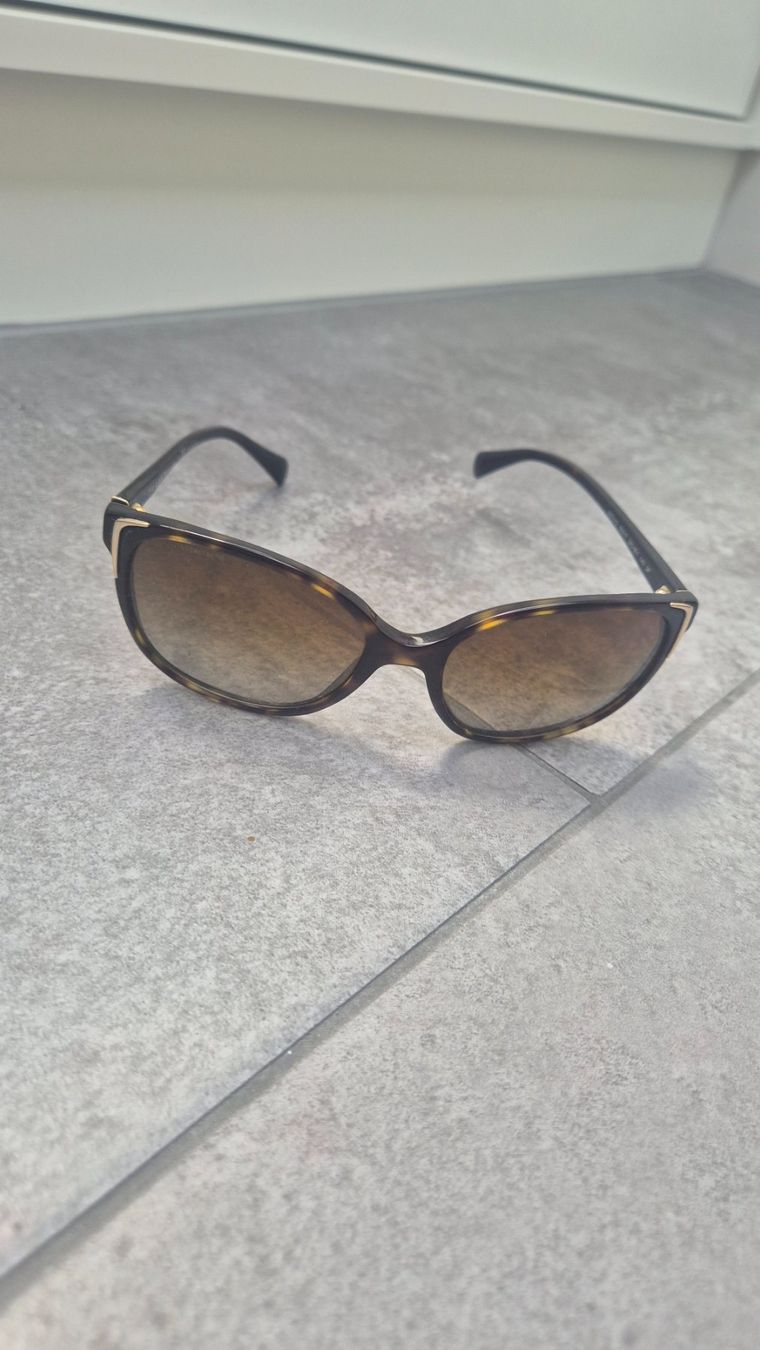Prada Brillen & Gläser: Prada Polarized Sunglasses – Gebraucht aus Allschwil von lor_s7nz 1