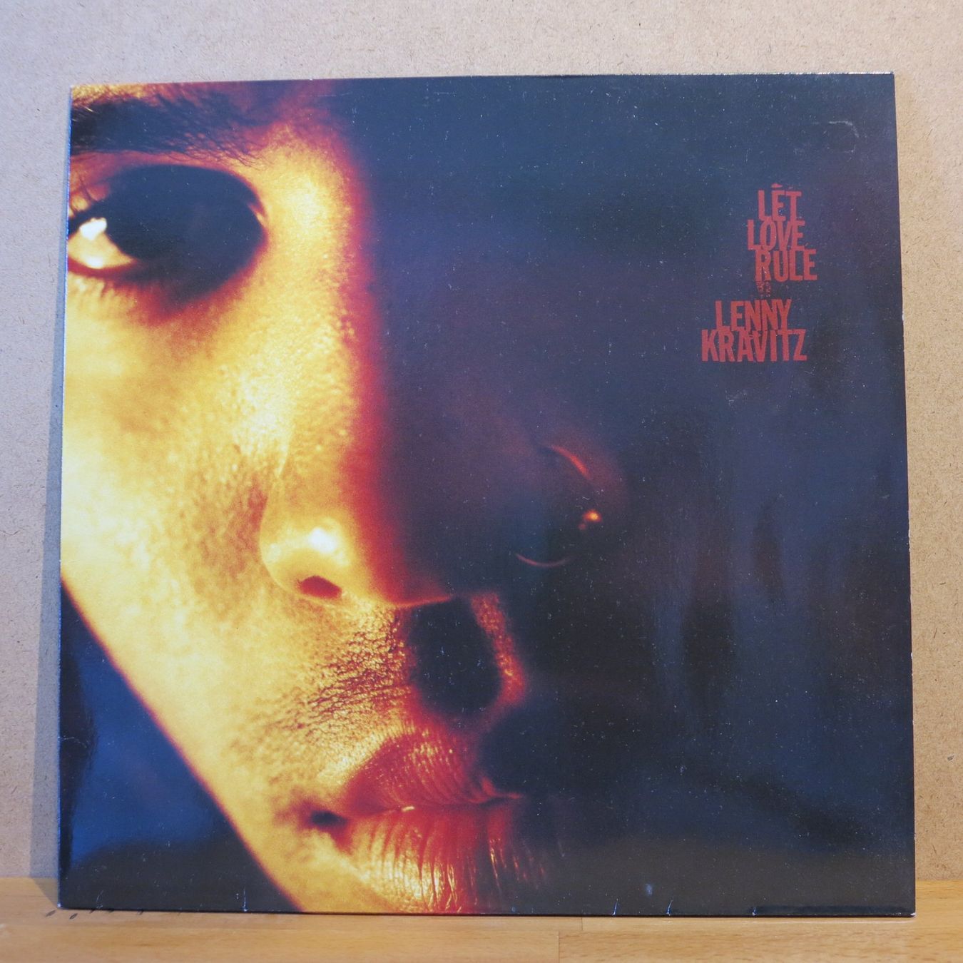 Dischi in vinile: Lenny Kravitz - Let Love Rule / LP – Usato da Zürich venduto da Naim60