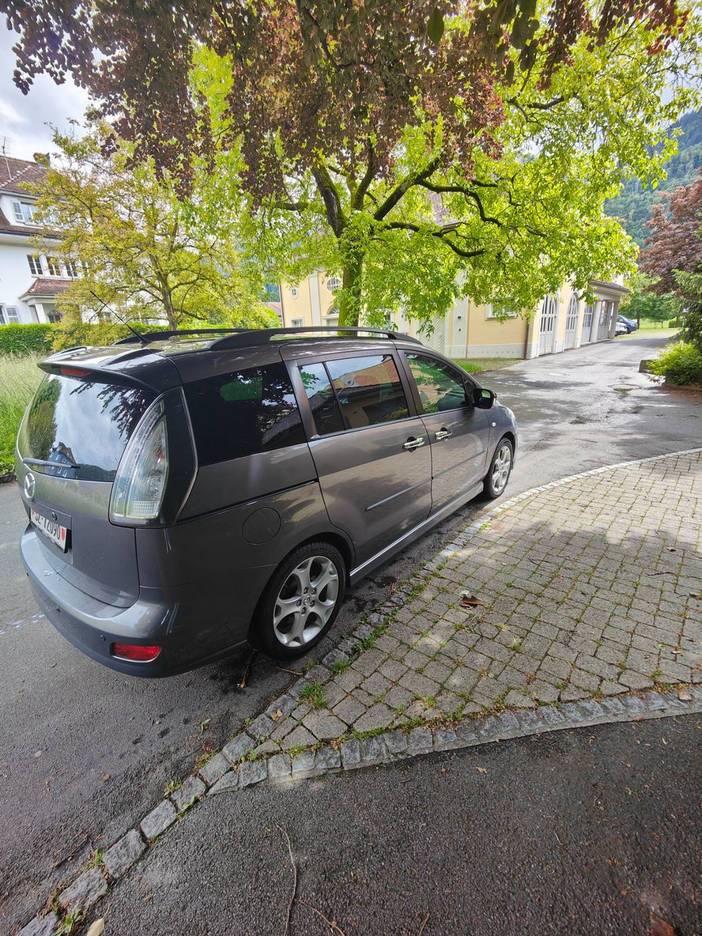Mazda Automobili: Mazda 5, 2.0l,, 7-Plätzer – Usato da Arth venduto da rad_fql6 6