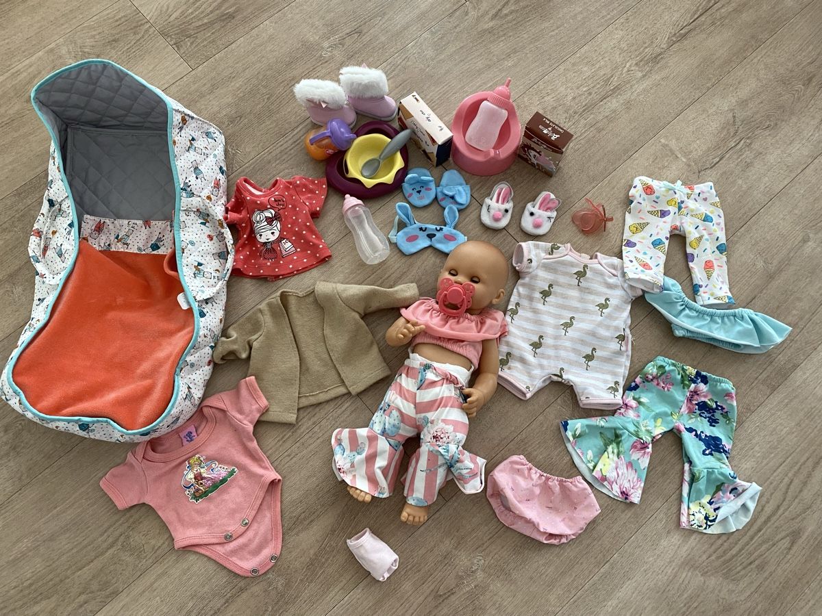 Bambole: Corolle Puppe inkl. Zubehör – Usato da Balsthal venduto da Littleone