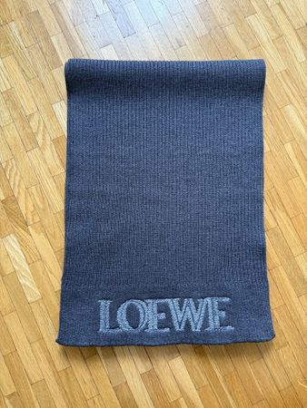 Loewe wool scarf