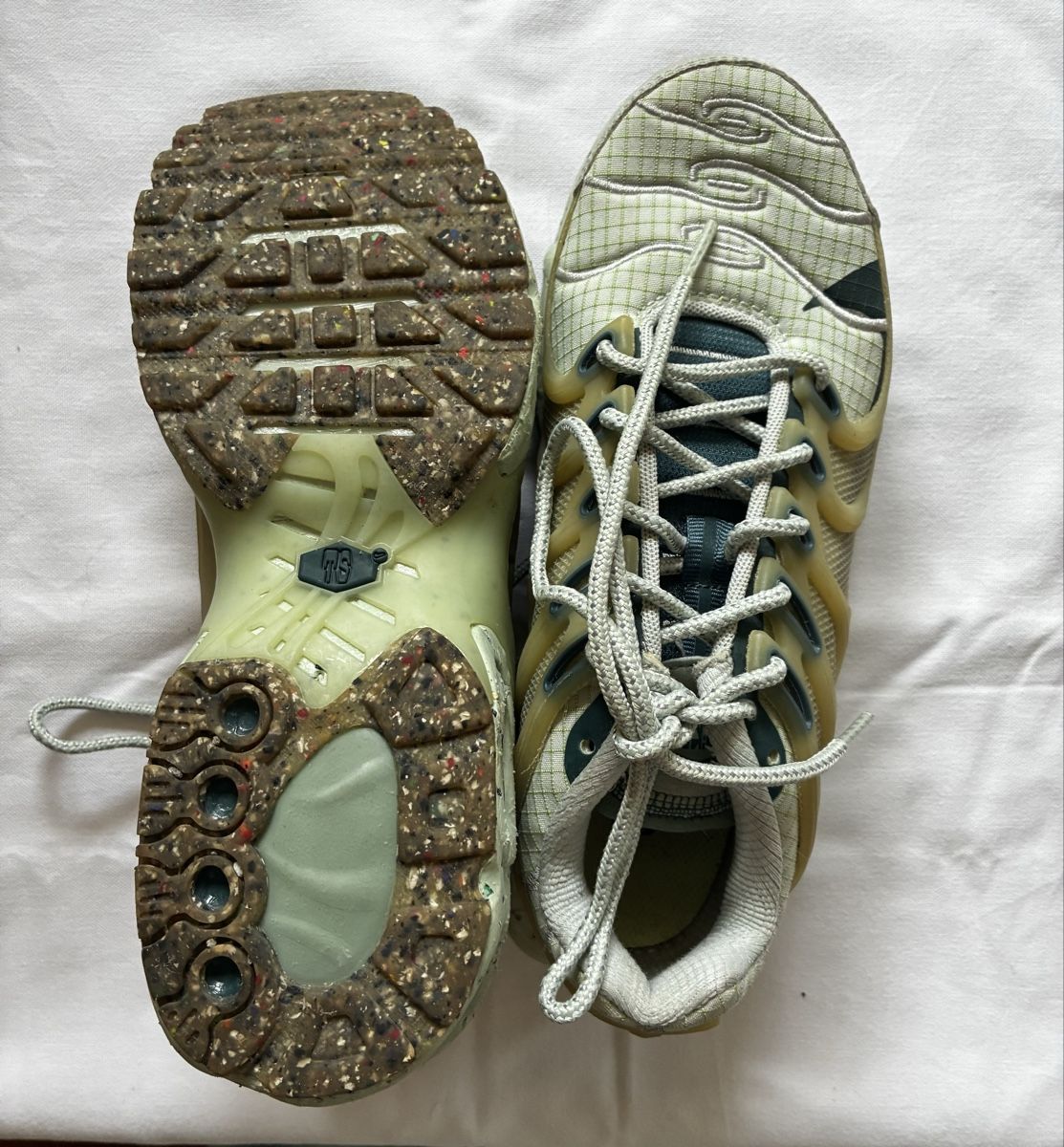 Nike Chaussures filles: Basket Nike air  – Neuf (Voir description) à Genève par tur_t6pz 2