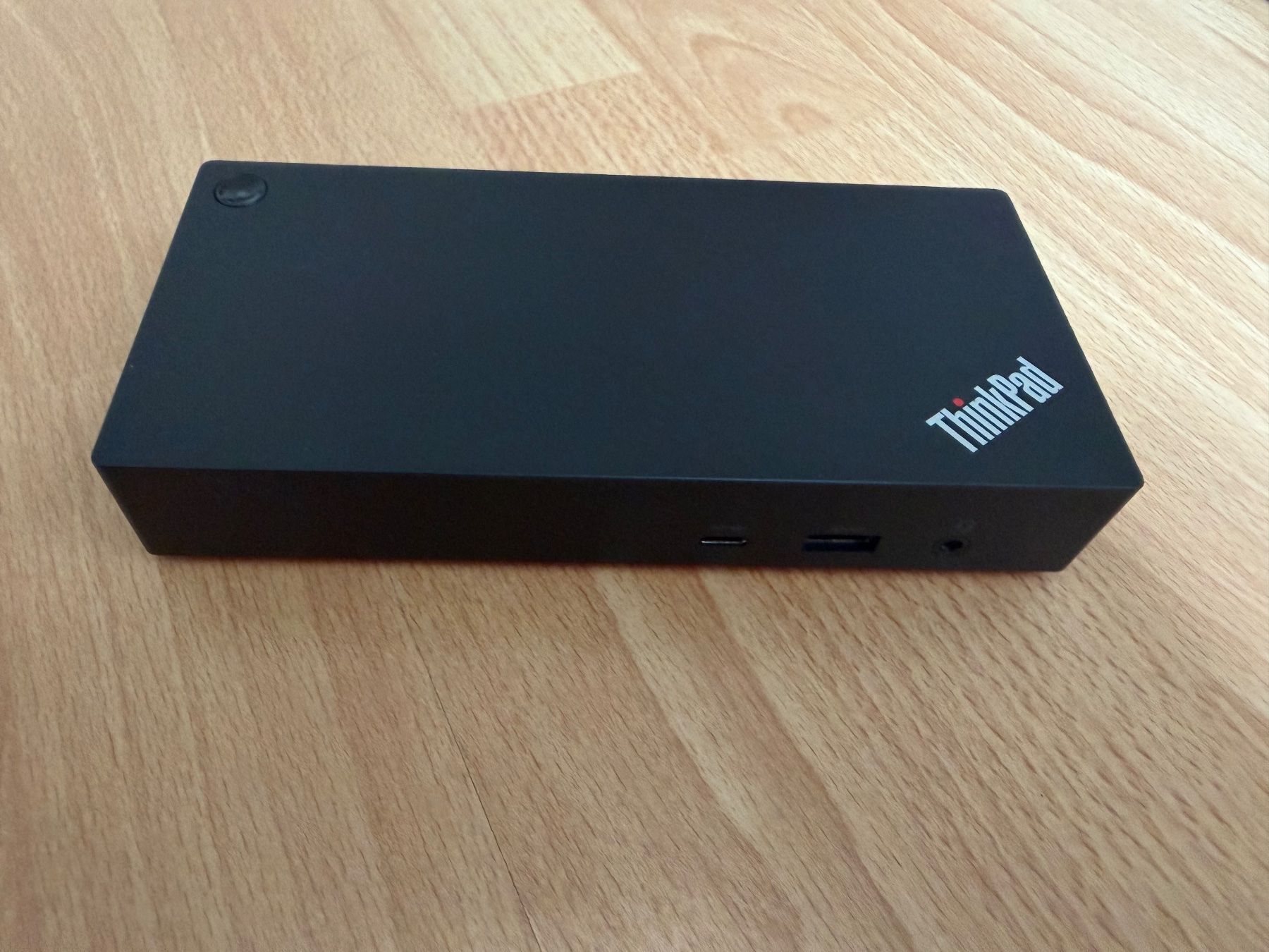 Lenovo Docking station: Lenovo ThinkPad Dockingstation inkl. Netzteil gebraucht – Usato da Unterengstringen venduto da alex.misinko 1