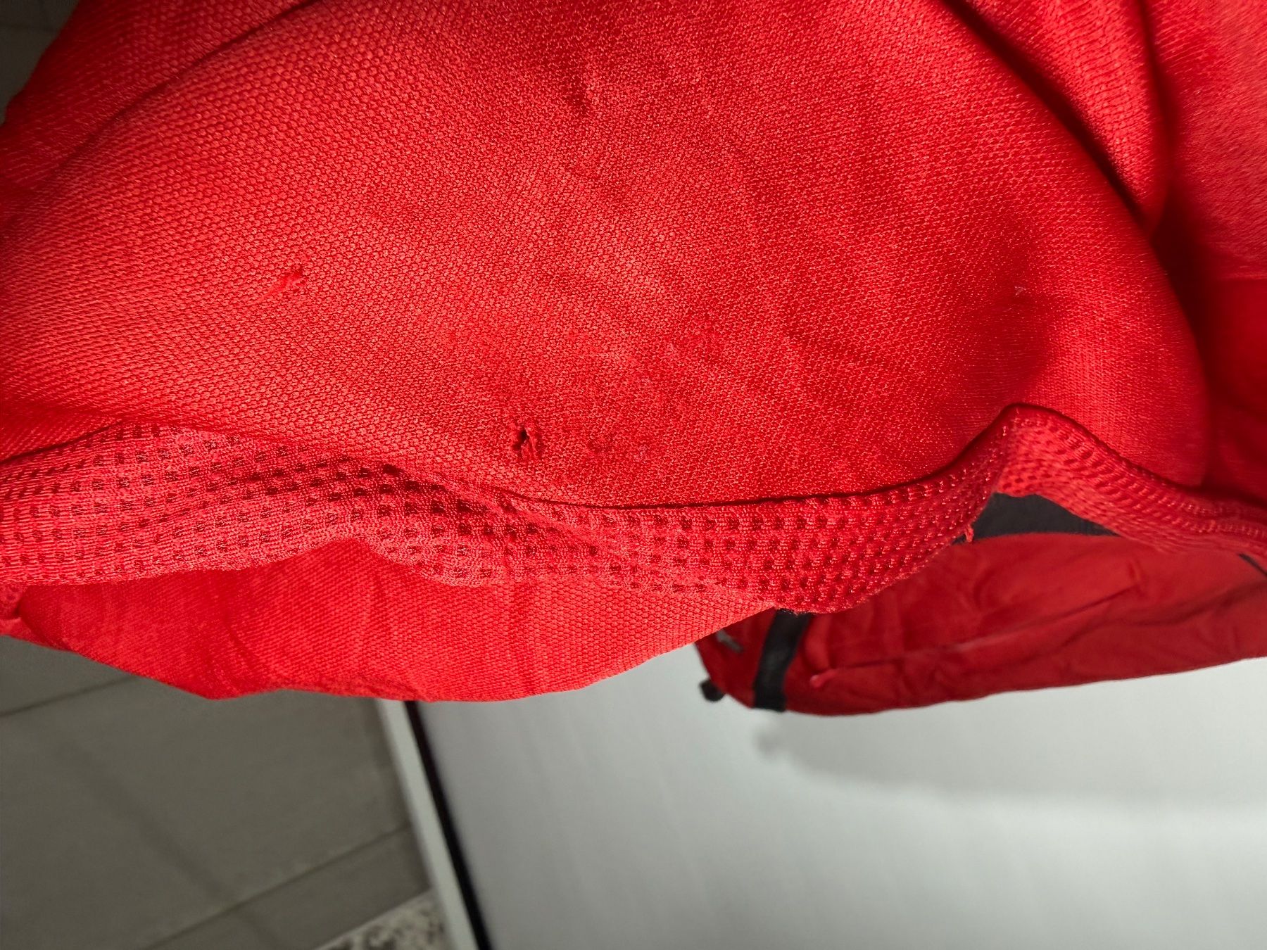 Maglioni & Felpe: Adidas Trainingsjacke  XL – Usato da Mühledorf BE venduto da ericgrunder_12 3