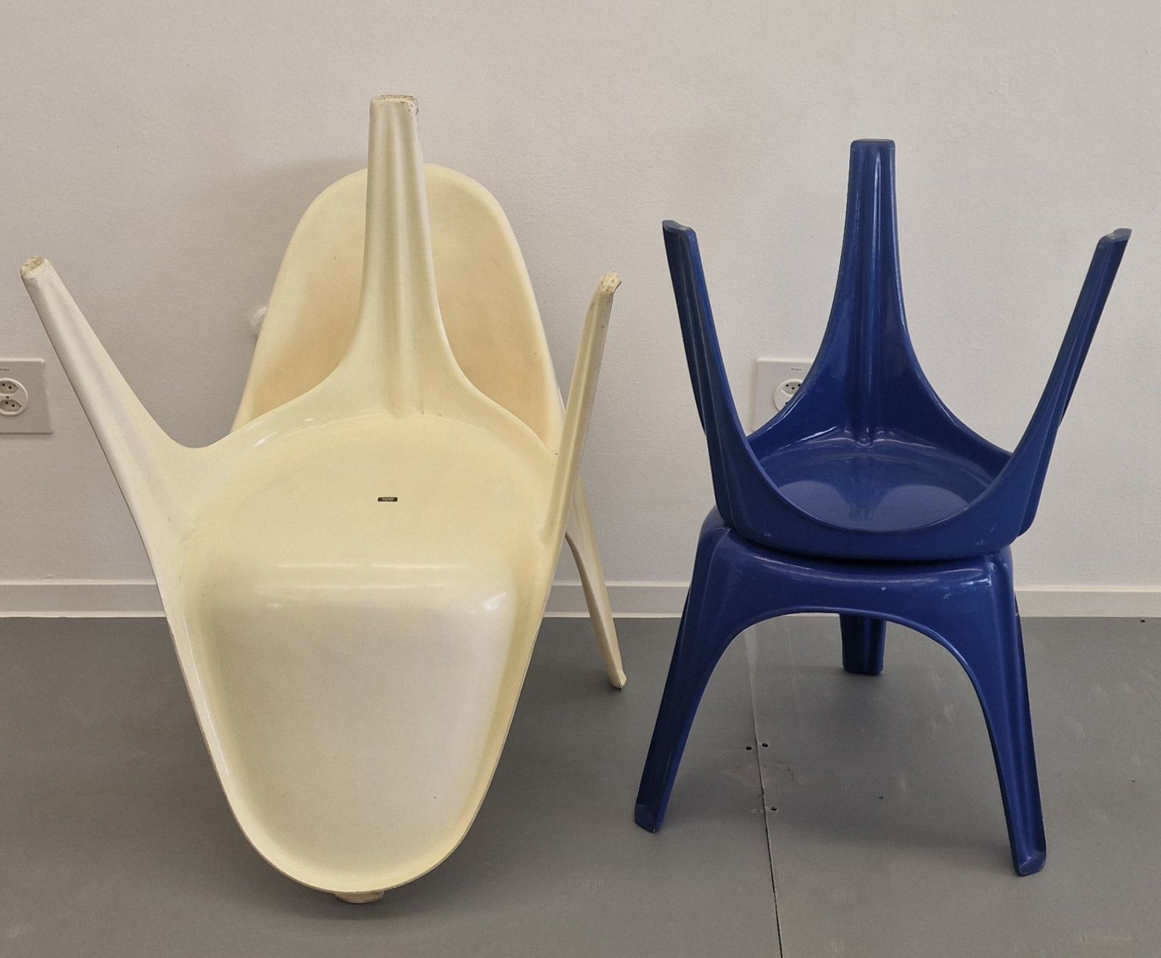 Sedie: Space Age Design, 2x Stuhl, 2x Hocker, Walter Frey, 1968 – Usato da St. Gallen venduto da chambredirecte 3
