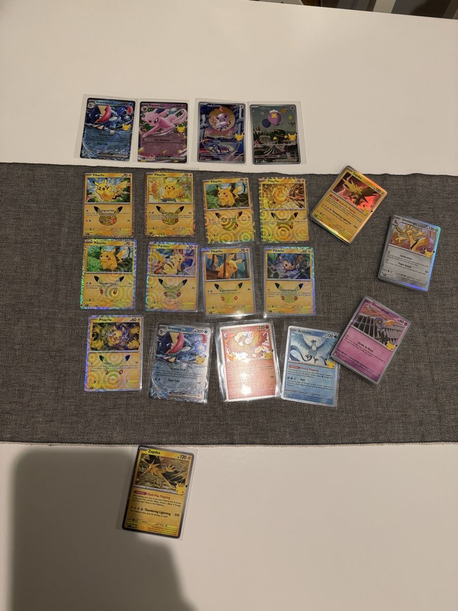 Pokémon Sammelbilder & Trading cards: Pokemon 30th anniversary – Gebraucht aus Ostermundigen von Devrim_1994