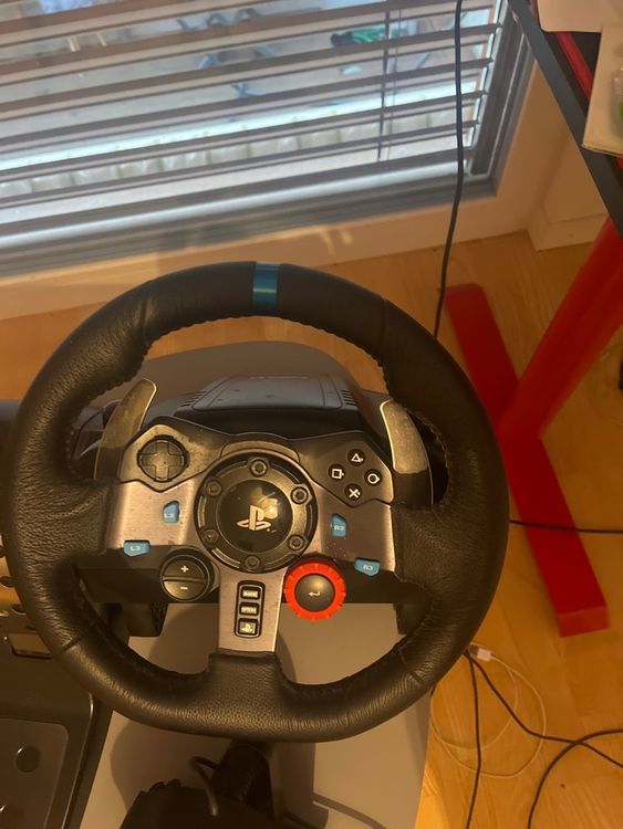 Kit Sim Racing : Volant Logitech G29 + Levier Vitesse + Siège Playseat - Noir - Occasion