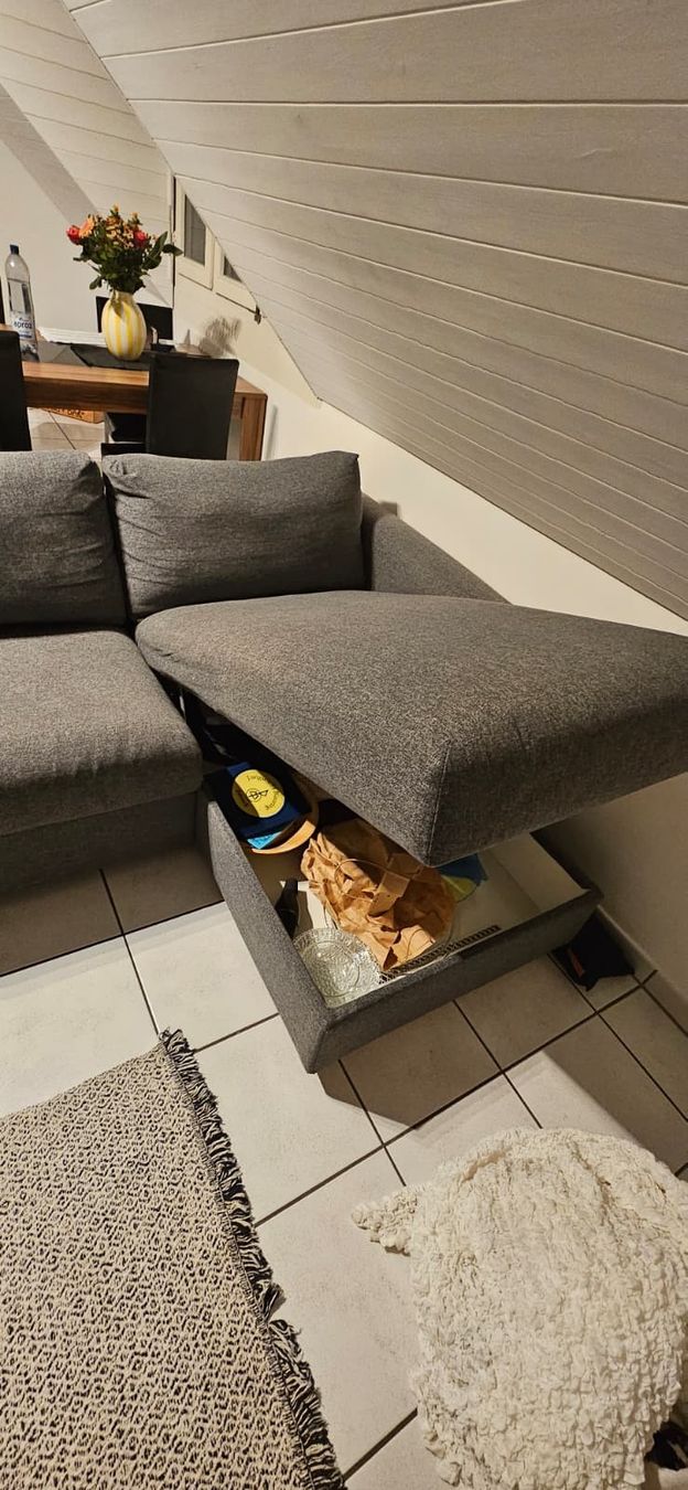 Ikea Divani: IKEA VIMLE 2er-Sofa mit Récamiere – Usato da Leibstadt venduto da kai_6f2s 5
