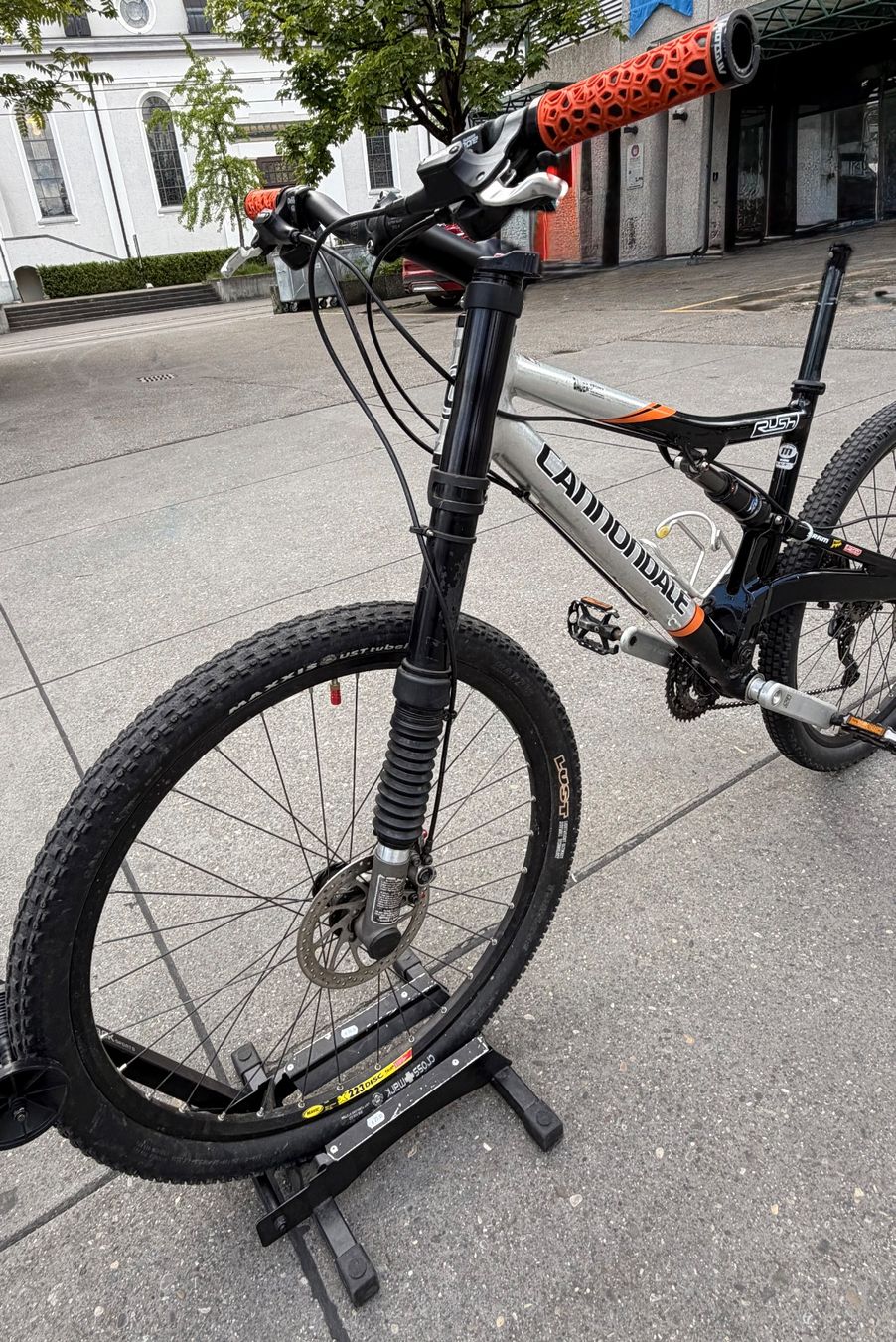 Cannondale Biciclette: Cannondale Rush 1000 - Size M mit Lefty Gabel – Usato da Dietikon venduto da gab_qz7y 8