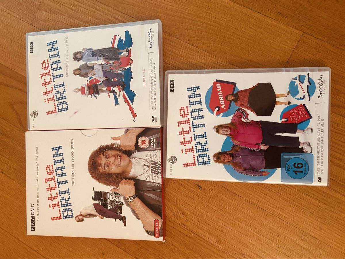 Tutti i DVDs: 3 collectors item DVD Little Britain – Usato da Zürich venduto da linda91