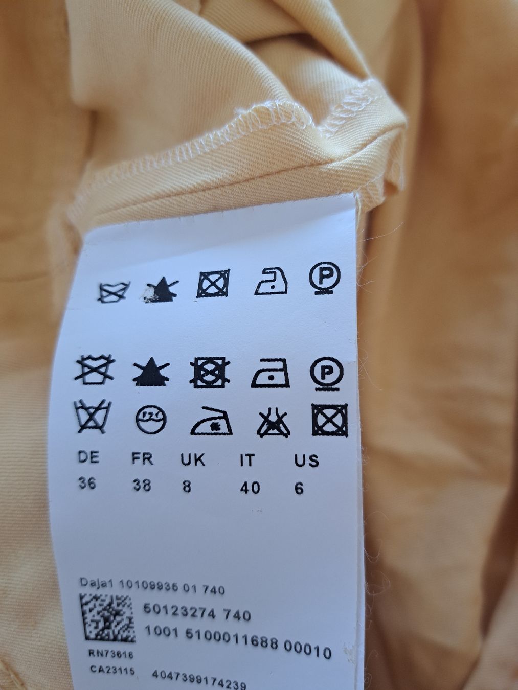 Hugo Boss Vestiti: Kleid Hugo Boss – Usato da Thalwil venduto da sternenstaub369 4