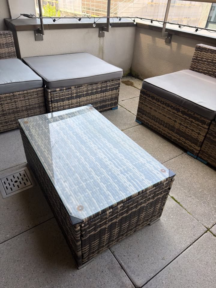 Set di tavolo e panche: Gartenmöbel – Usato da Zürich venduto da kin_6n6t 3