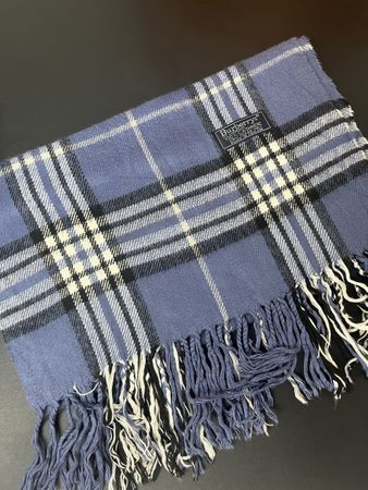 Écharpe Burberry tartan bleu
