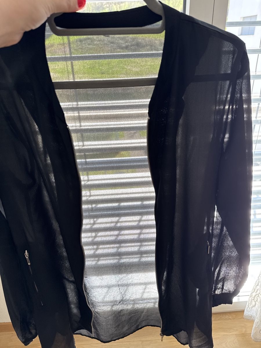 Giacche: Schwarze Übergangsjacke Gr. S transparent Langarm – Nuovo (secondo la descrizione) da Sursee venduto da Alyel 2