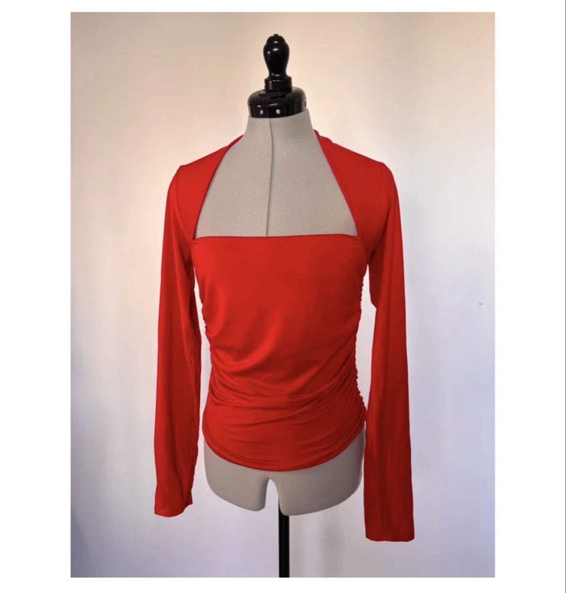Reformation Tops: Reformation Oberteil rot  – D'occasion à burgdorf par meinsunddeins 1