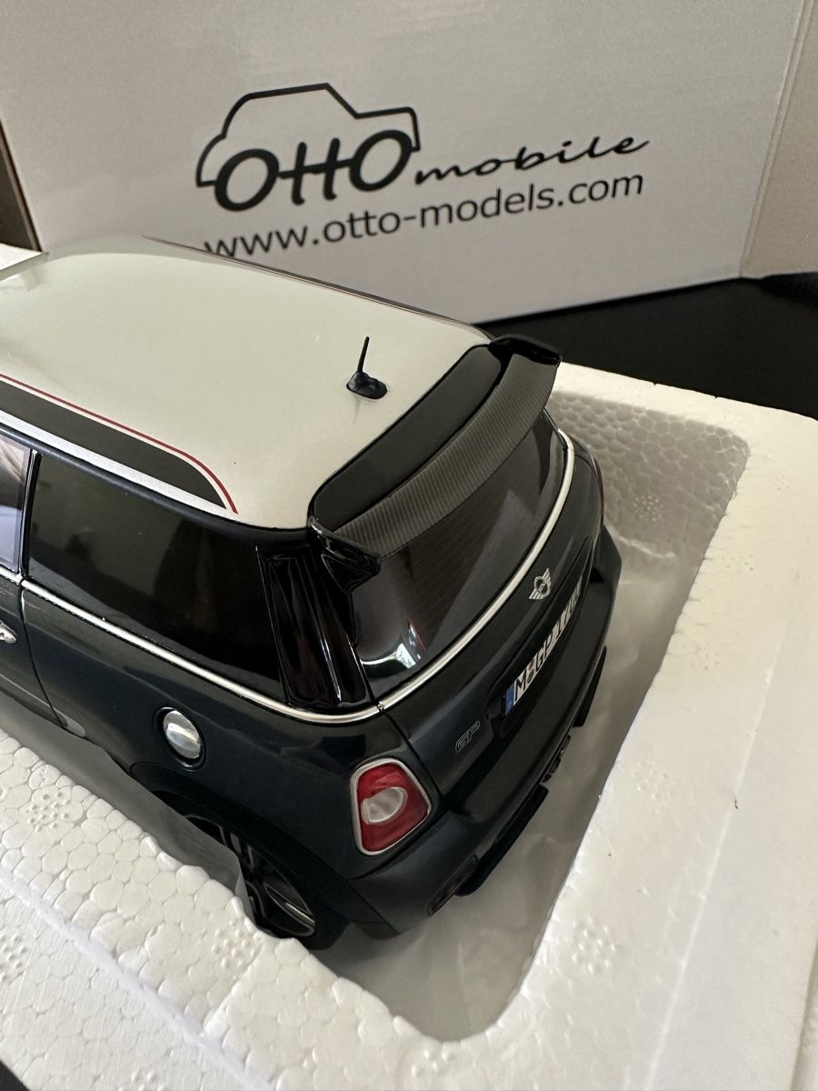 Otto Models Modellini d'auto: MINI R56 JCW GP 1:18 OTTO – Nuovo (secondo la descrizione) da Niederuzwil venduto da Carlos_1 2
