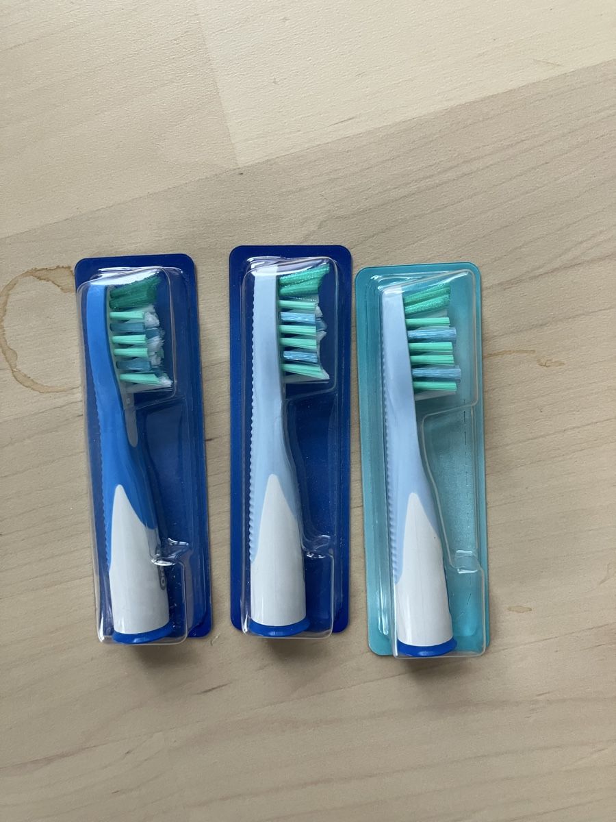 Oral B Altro per la casa: 3 x Oral B Sonic Complete, Ersatzbürsten, Original – Nuovo (secondo la descrizione) da Zürich venduto da Mameloschn