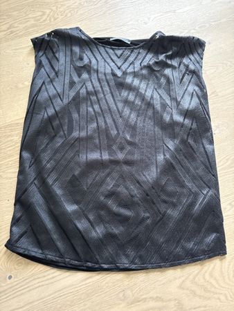 Edles Shirt von Esprit Grösse S