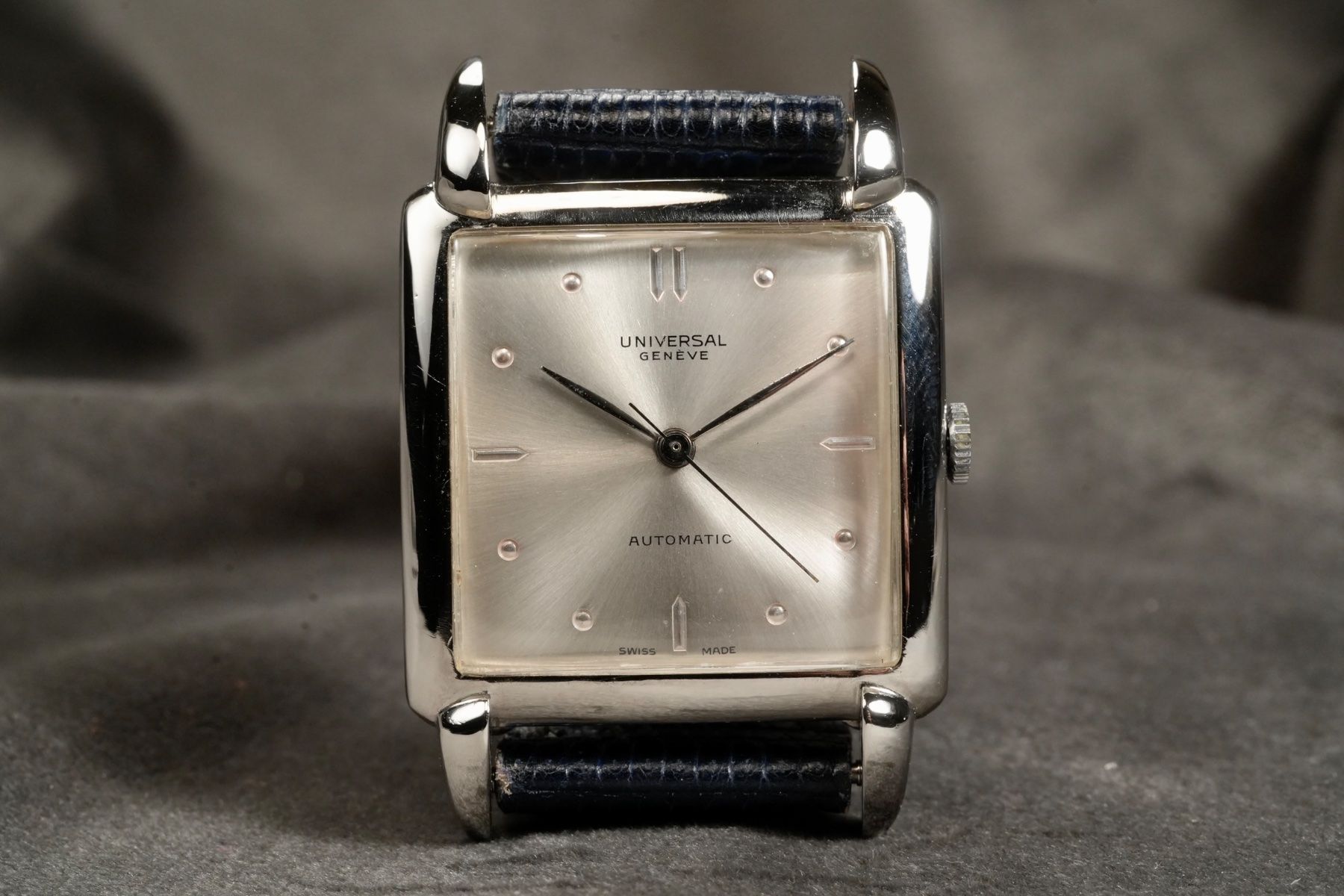 Universal Genève Orologi: Universal Geneve - Automatic Ref.20202 Cioccolatone Uhr – Usato da Morcote venduto da chronoservice 1